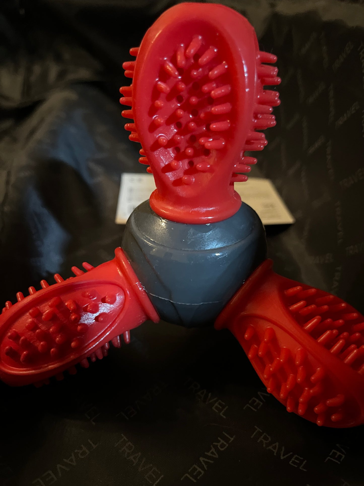 M-PETS godbidsdispenser Saturn (rød)